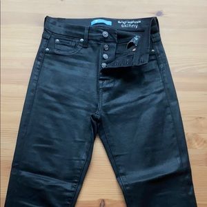 7 seven Blair black coated jeans.No flaws
